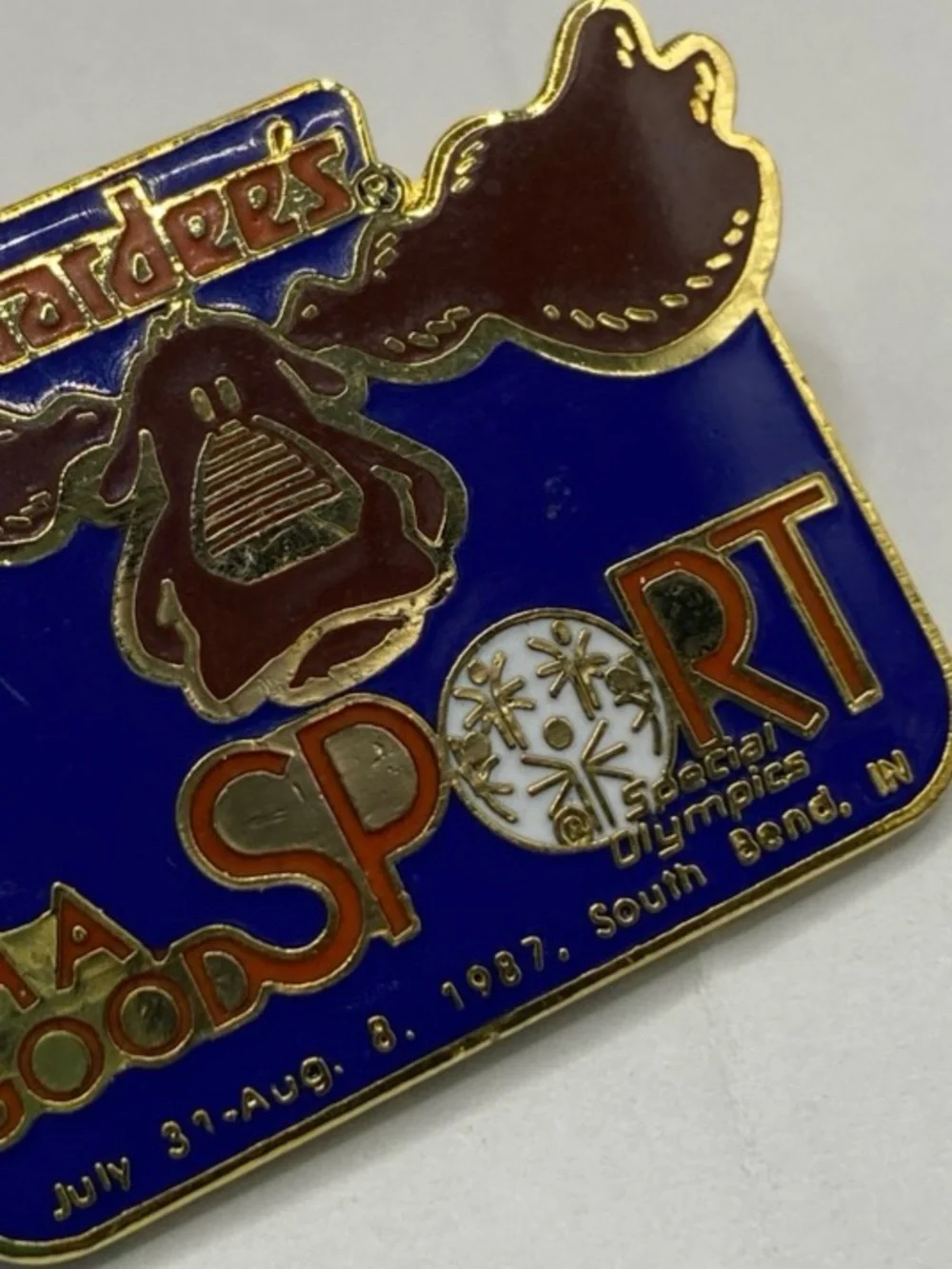 Vtg HARDEE’S 1987 Special Olympics 1987 Hat Lapel Pin